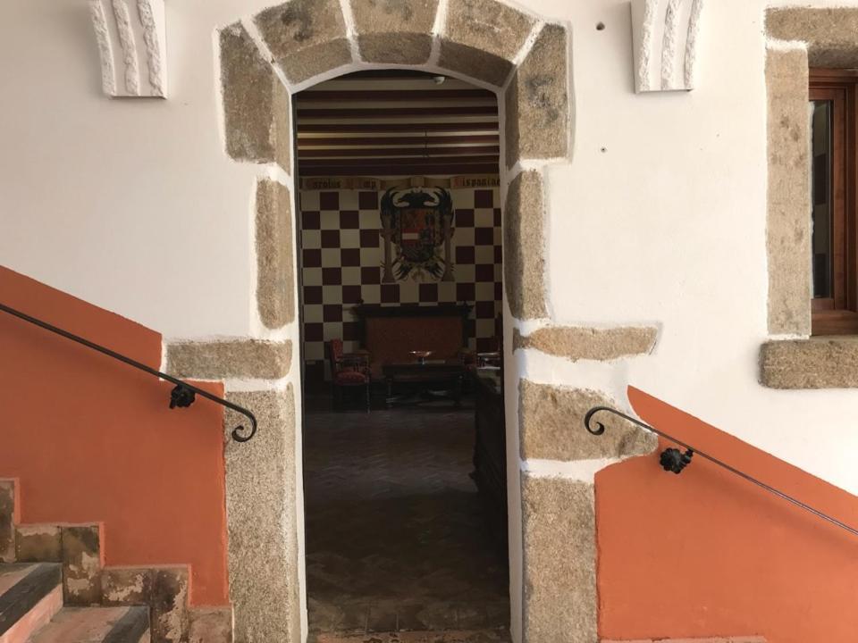 קואקוס דה יוסטה Hospedium Hotel Rural Abadia De Yuste מראה חיצוני תמונה